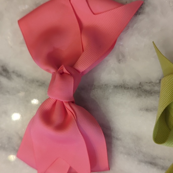 Spring 🌼🌱 bow trio - Picture 3 of 4